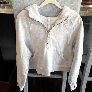 🖤LULULEMON GREY (M/L) 1/2 zip hoodie🖤